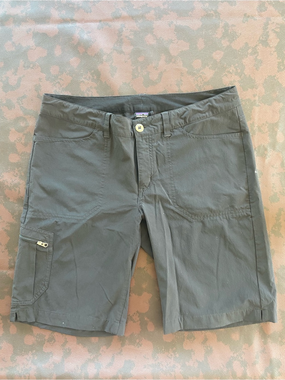 Patagonia Black Outdoor Shorts - Picture 4 of 6